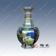 匠心融于技 金晶玻璃艺术品美于精细工艺